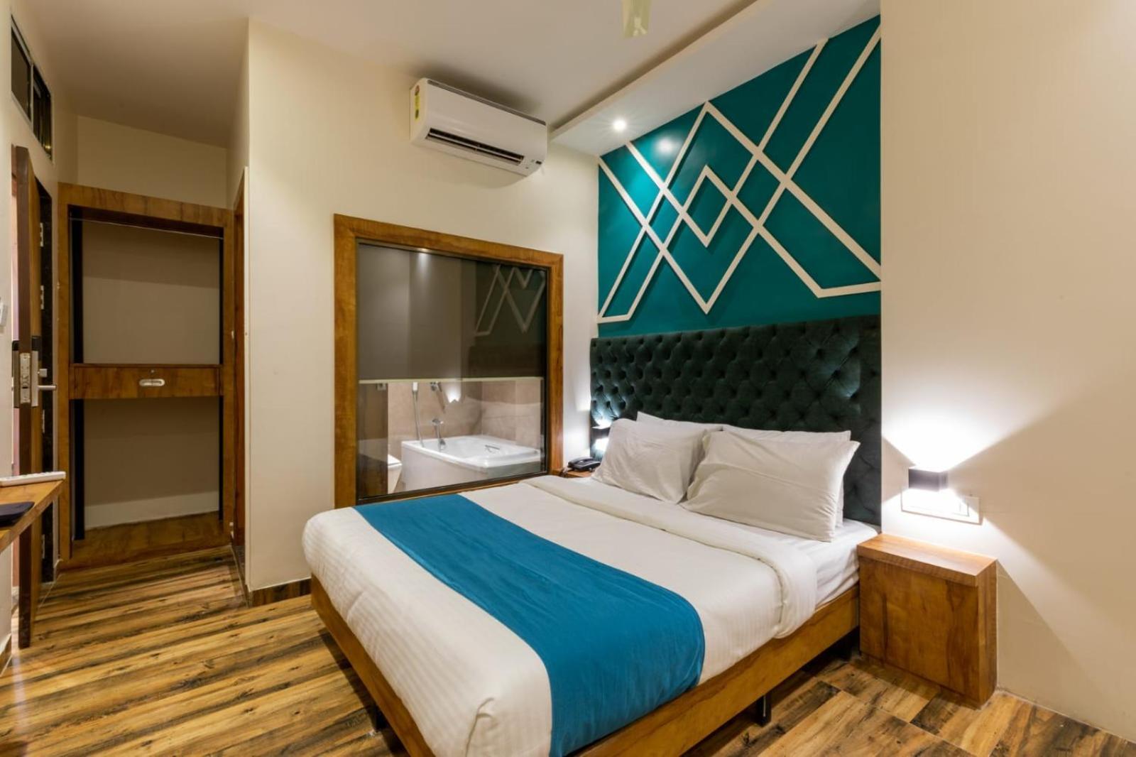 Prince Hotel Мумбаї Екстер'єр фото