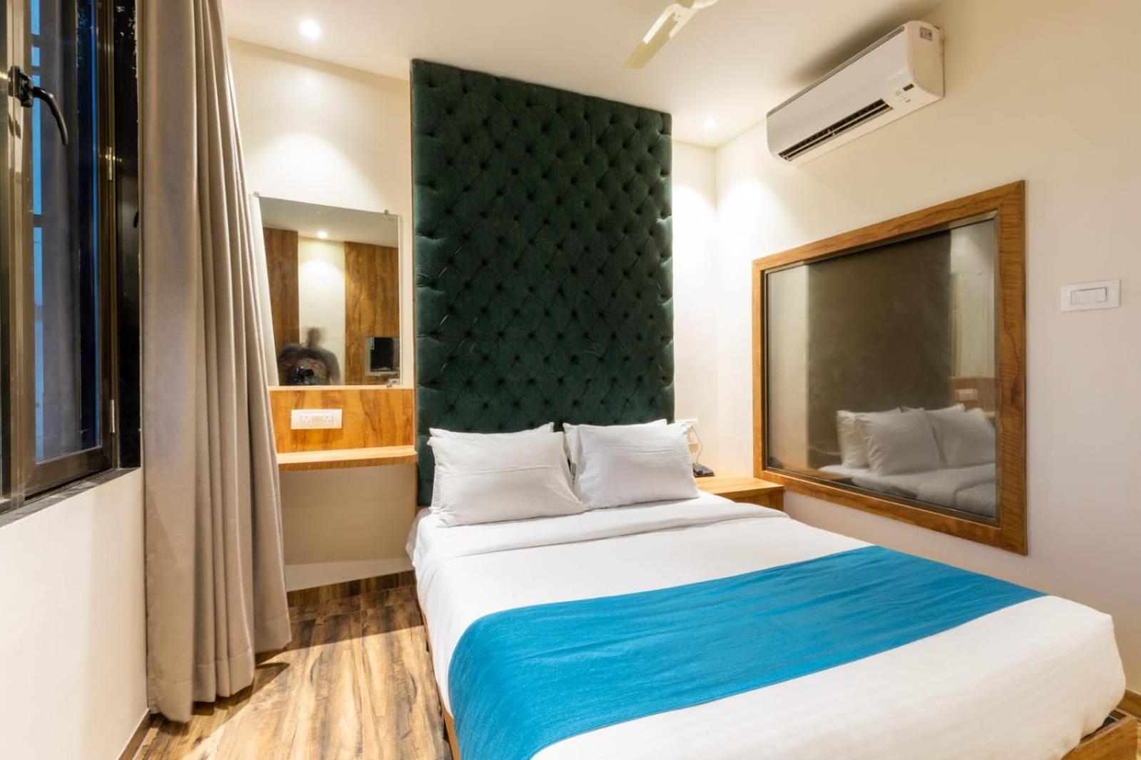 Prince Hotel Мумбаї Екстер'єр фото