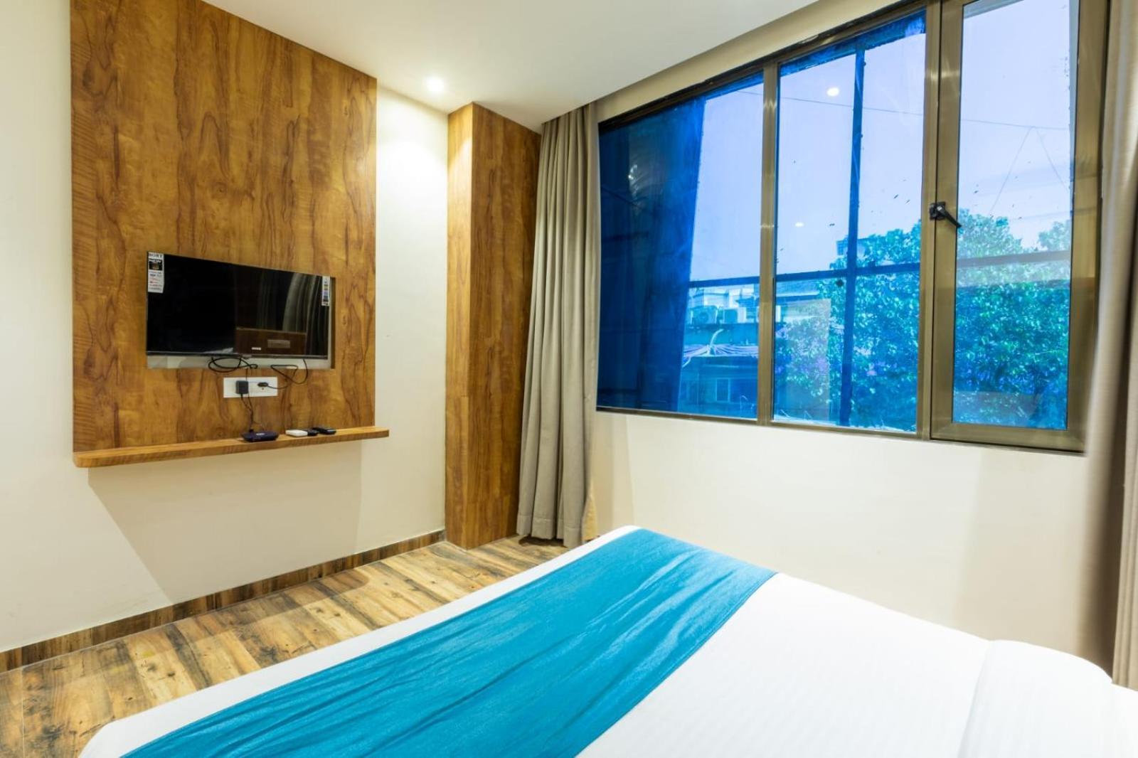 Prince Hotel Мумбаї Екстер'єр фото